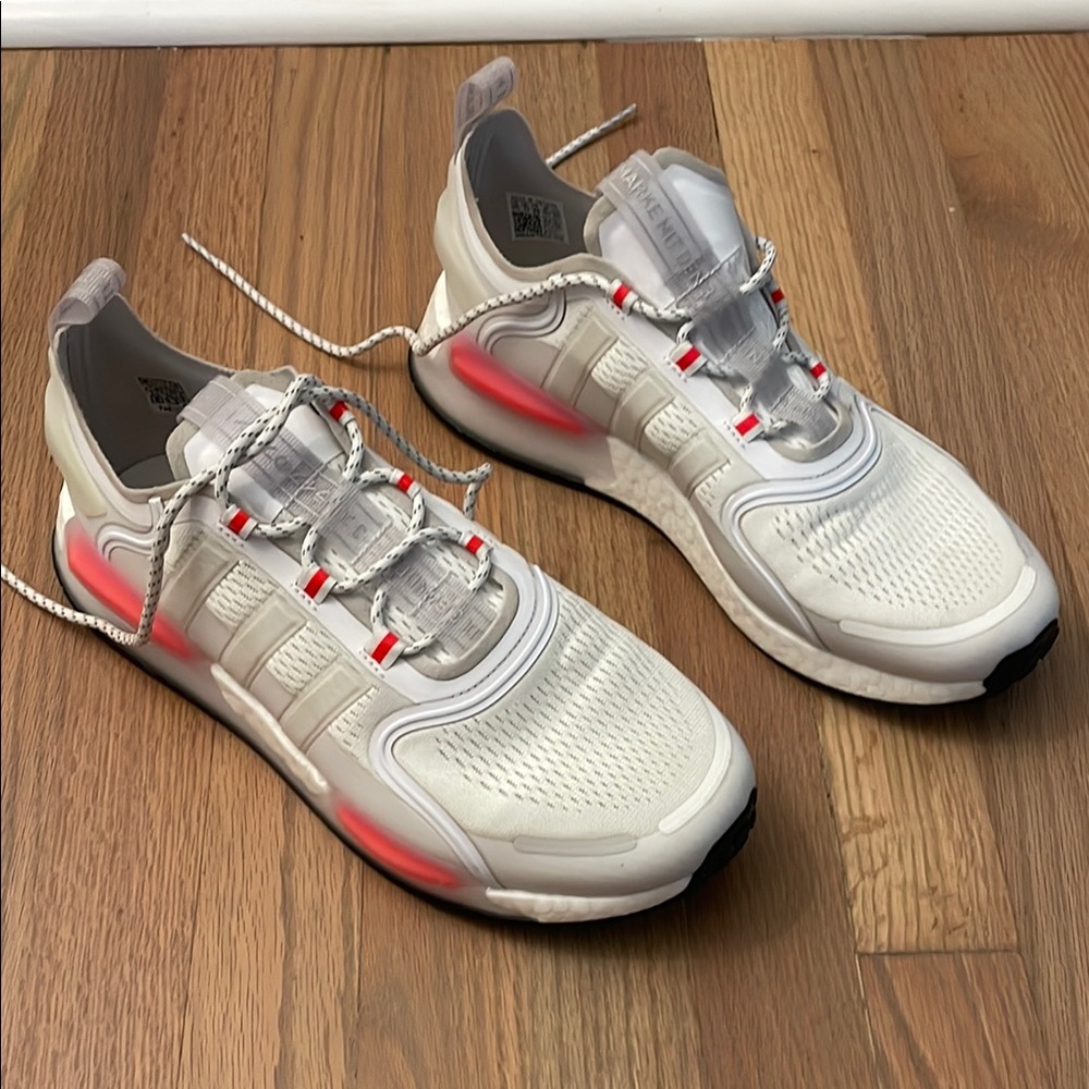 Adidas NMD V3 Cloud White Crimson